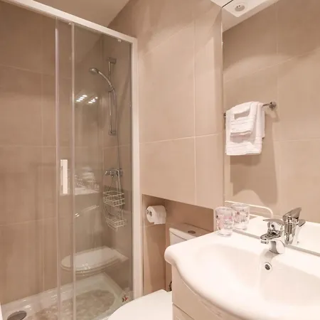 Apartman Cozystay 1087 - Charming Historic Suquet *